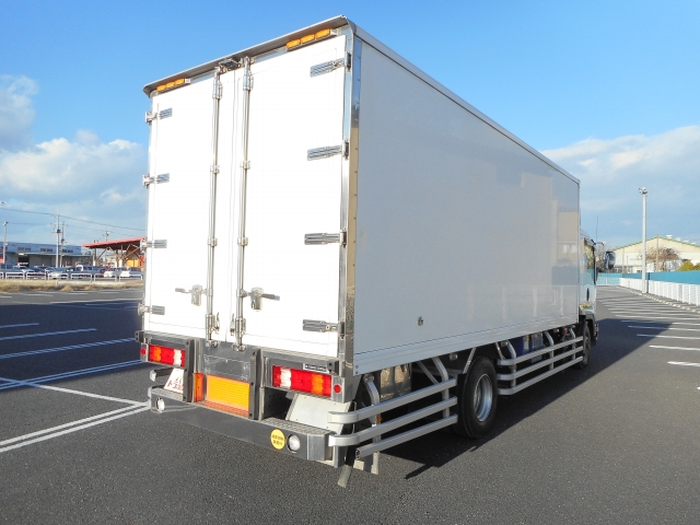 いすゞフォワード冷凍車（冷蔵車）増トン（6t・8t）[写真02]