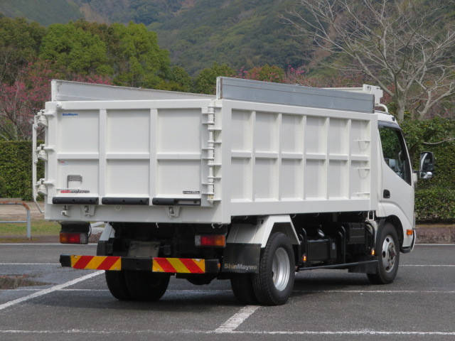 日野デュトロ深ダンプ（土砂禁ダンプ）小型（2t・3t）[写真02]