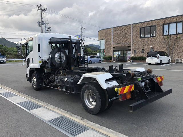 いすゞフォワードコンテナ専用車中型（4t）[写真02]