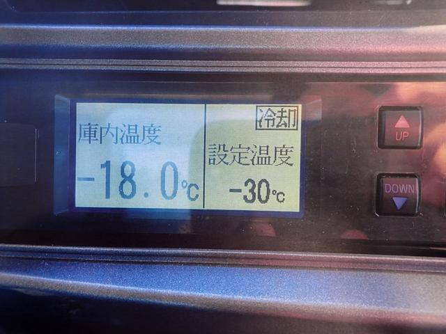 日野レンジャー冷凍車（冷蔵車）中型（4t）[写真34]