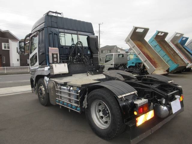 QPG-FP64VDR：中古トレーラーヘッド（トラクターヘッド）大型（10t）スーパーグレート 東京・青森・宮城納車対応！【中古トラックのトラック王国】