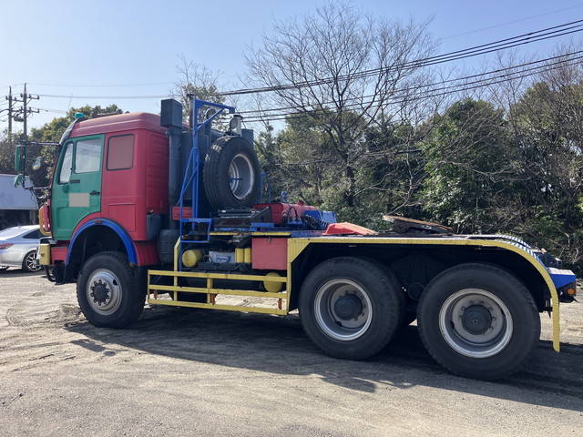 メルセデスベンツその他の車種トレーラーヘッド（トラクターヘッド）大型（10t）[写真06]