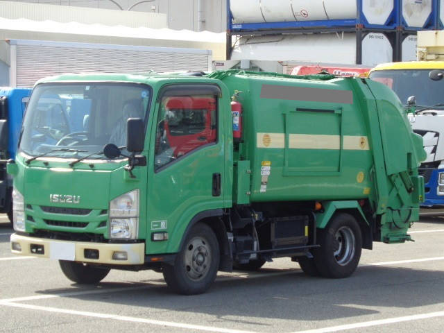 いすゞエルフパッカー車（塵芥車）小型（2t・3t）[写真01]