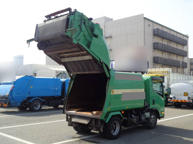 いすゞエルフパッカー車（塵芥車）小型（2t・3t）[写真09]