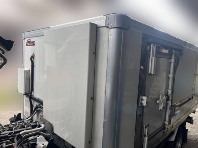 日産アトラス冷凍車（冷蔵車）小型（2t・3t）[写真23]