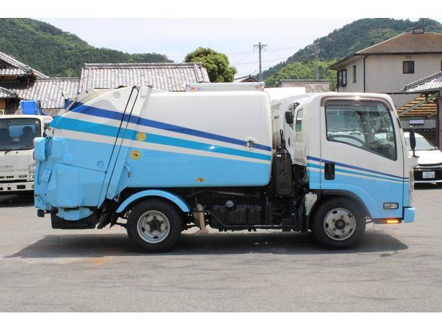 いすゞエルフパッカー車（塵芥車）小型（2t・3t）[写真07]