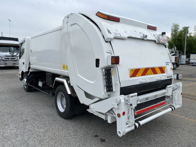 日野デュトロパッカー車（塵芥車）小型（2t・3t）[写真04]