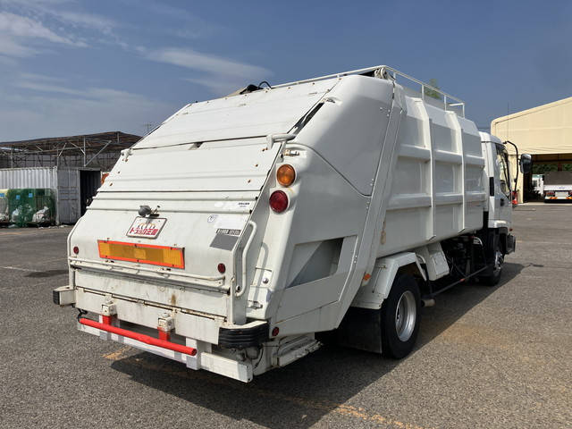 いすゞフォワードパッカー車（塵芥車）中型（4t）[写真02]