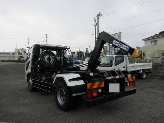 三菱ふそうファイターコンテナ専用車増トン（6t・8t）[写真02]