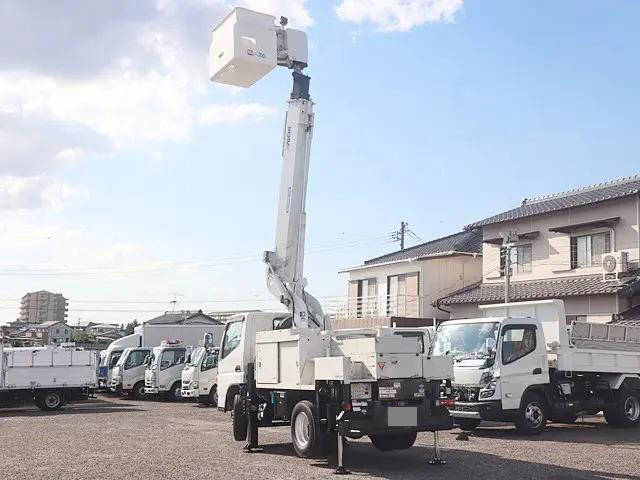 三菱ふそうキャンター高所作業車小型（2t・3t）[写真10]