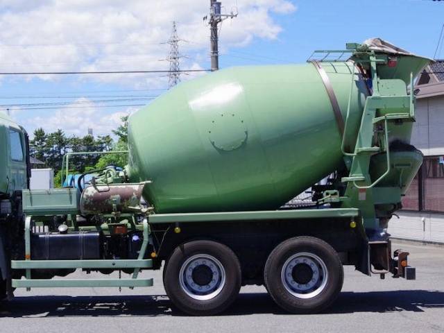 日野プロフィアミキサー車（コンクリートミキサー）大型（10t）[写真18]