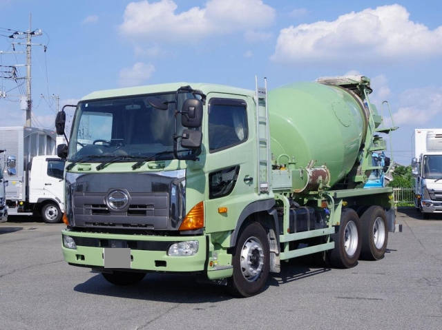 日野プロフィアミキサー車（コンクリートミキサー）大型（10t）[写真03]