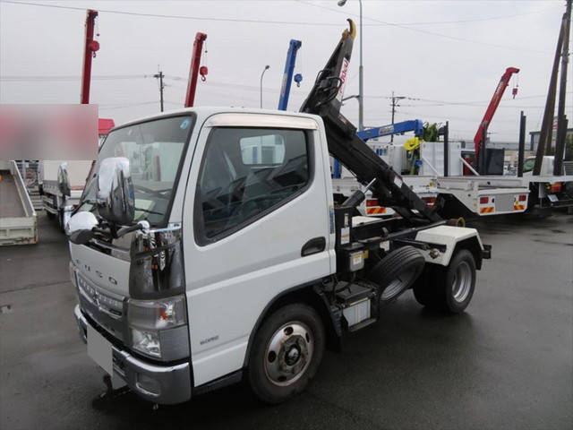 三菱ふそうキャンターコンテナ専用車小型（2t・3t）[写真01]