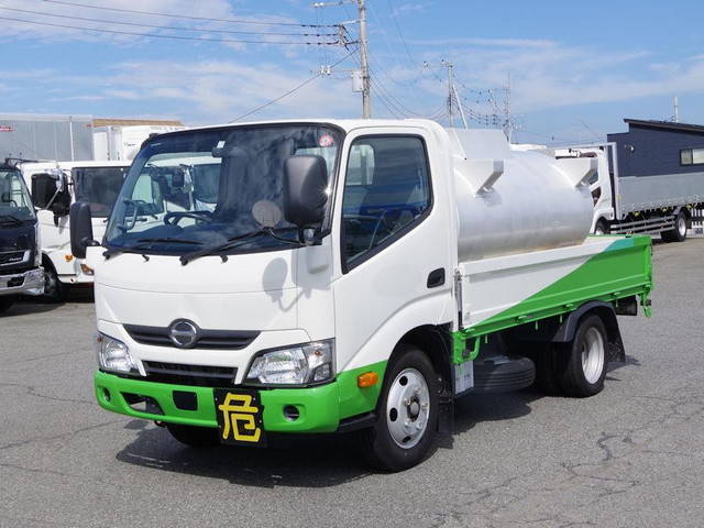 日野デュトロタンク車（タンクローリー）小型（2t・3t）[写真03]