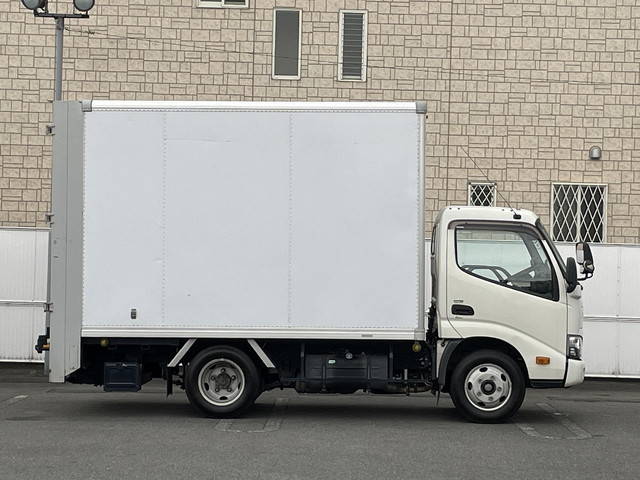 トヨタダイナパネルバン小型（2t・3t）[写真06]