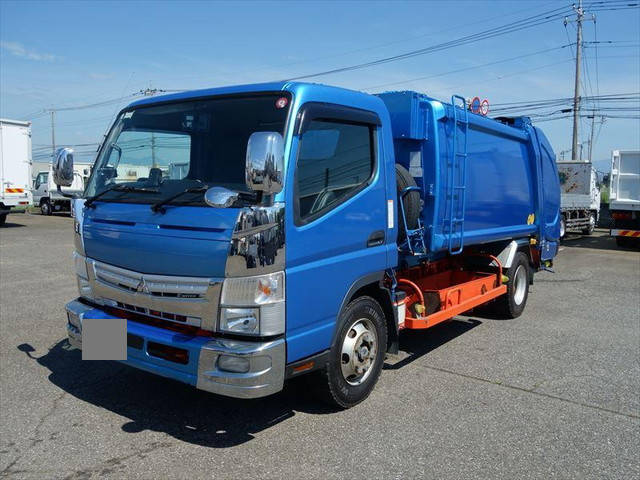 三菱ふそうキャンターパッカー車（塵芥車）小型（2t・3t）[写真03]