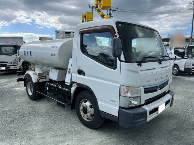 三菱ふそうキャンター散水車小型（2t・3t）[写真01]