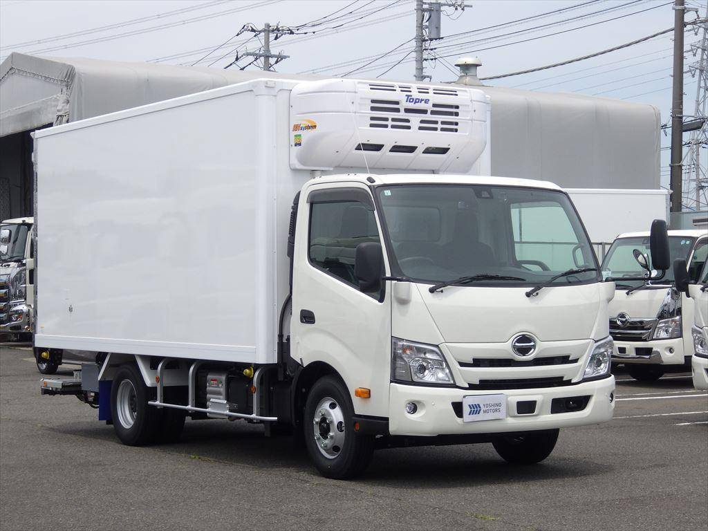 日野デュトロ冷凍車（冷蔵車）小型（2t・3t）[写真02]