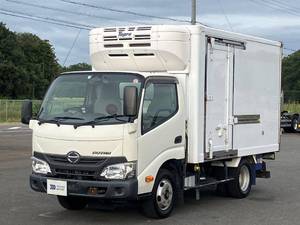 冷凍車(冷蔵車)の構造や仕組みって？中古カタログ解説と低温・中温の差にも注目!! | トラック王国ジャーナル