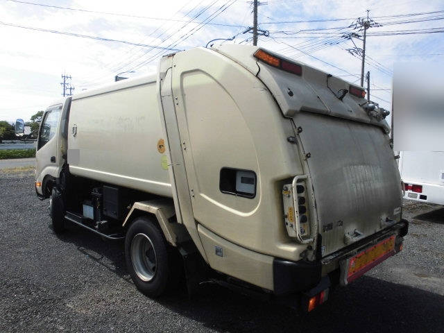 日野デュトロパッカー車（塵芥車）小型（2t・3t）[写真02]