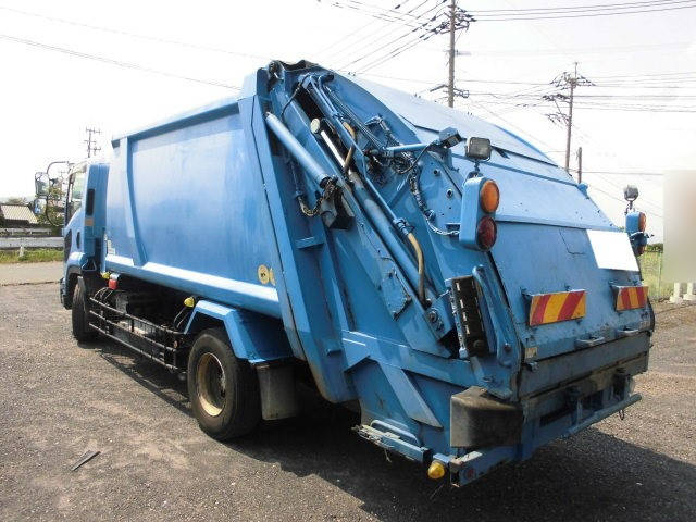 いすゞフォワードパッカー車（塵芥車）中型（4t）[写真04]