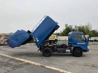 トヨタダイナパッカー車（塵芥車）小型（2t・3t）[写真09]