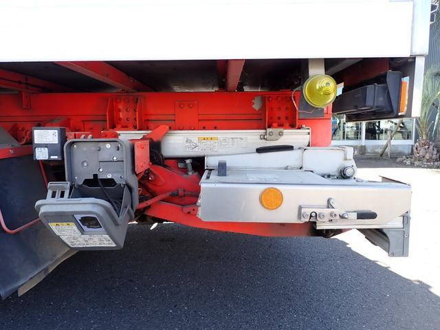 三菱ふそうキャンター冷凍車（冷蔵車）小型（2t・3t）[写真14]