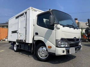 トヨタトヨエース冷凍車（冷蔵車）2017年(平成29年)TKG-XZU605