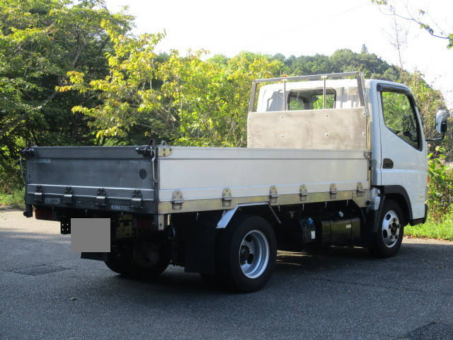 三菱ふそうキャンターアルミブロック小型（2t・3t）[写真04]