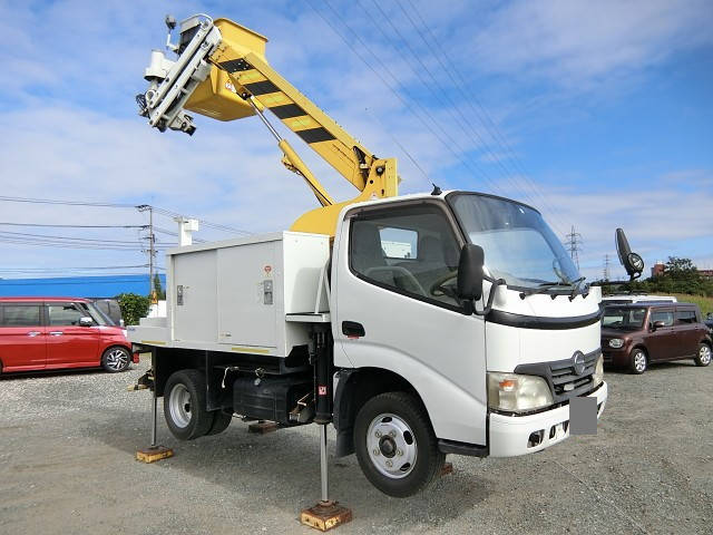 日野デュトロ高所作業車小型（2t・3t）[写真01]