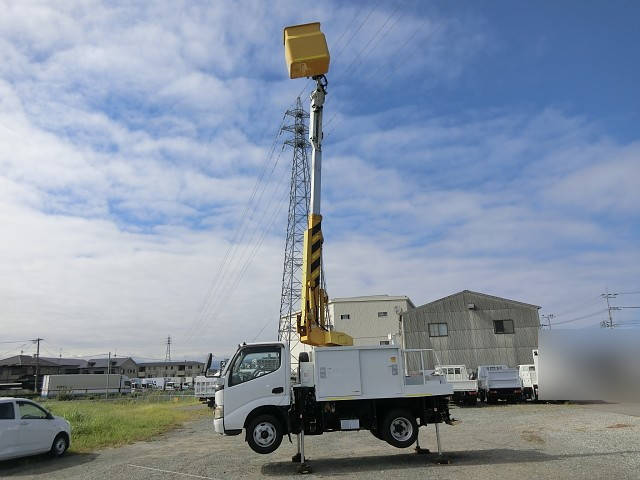 日野デュトロ高所作業車小型（2t・3t）[写真16]