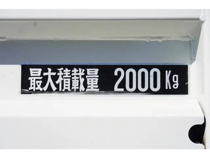 いすゞエルフダブルキャブ（Wキャブ）小型（2t・3t）[写真09]