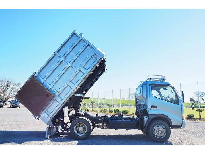 日野デュトロ深ダンプ（土砂禁ダンプ）小型（2t・3t）[写真14]