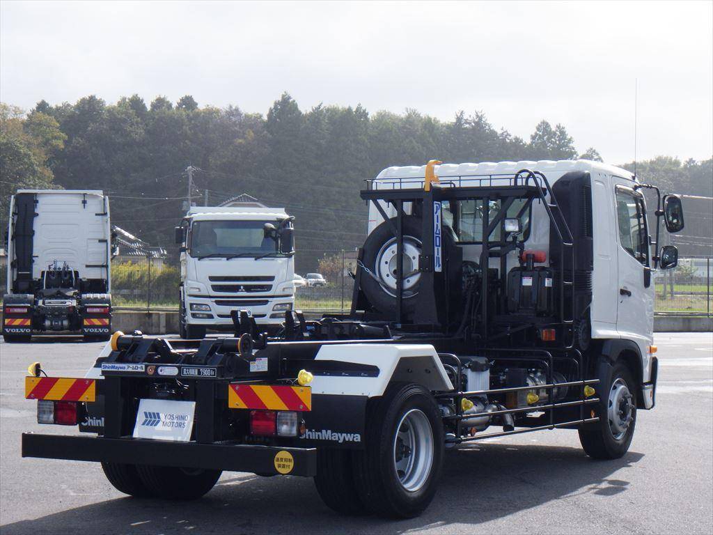 日野レンジャーコンテナ専用車増トン（6t・8t）[写真04]