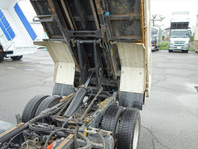 日野デュトロローダーダンプ小型（2t・3t）[写真09]