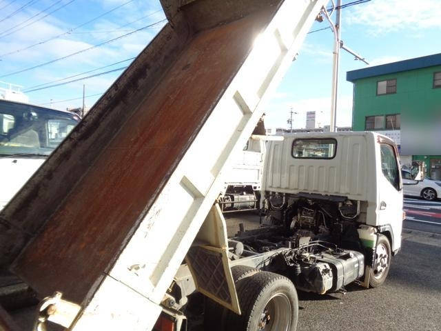 三菱ふそうキャンターダンプ小型（2t・3t）[写真09]