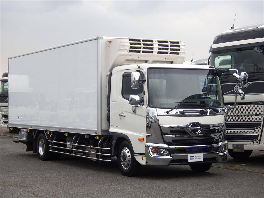 日野レンジャー冷凍車（冷蔵車）中型（4t）[写真02]