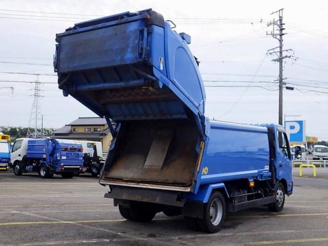 日野デュトロパッカー車（塵芥車）小型（2t・3t）[写真02]