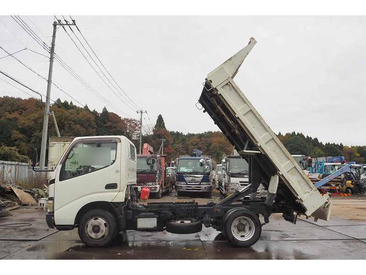 日野デュトロダンプ小型（2t・3t）[写真08]