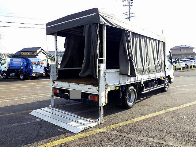 トヨタダイナカーテン車小型（2t・3t）[写真02]