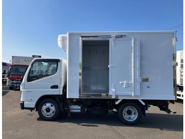 三菱ふそうキャンター冷凍車（冷蔵車）小型（2t・3t）[写真11]