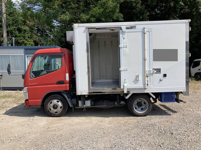 三菱ふそうキャンター冷凍車（冷蔵車）小型（2t・3t）[写真15]