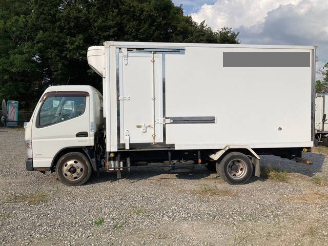 三菱ふそうキャンター冷凍車（冷蔵車）小型（2t・3t）[写真24]