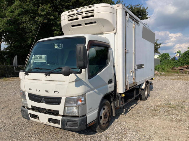 三菱ふそうキャンター冷凍車（冷蔵車）小型（2t・3t）[写真03]