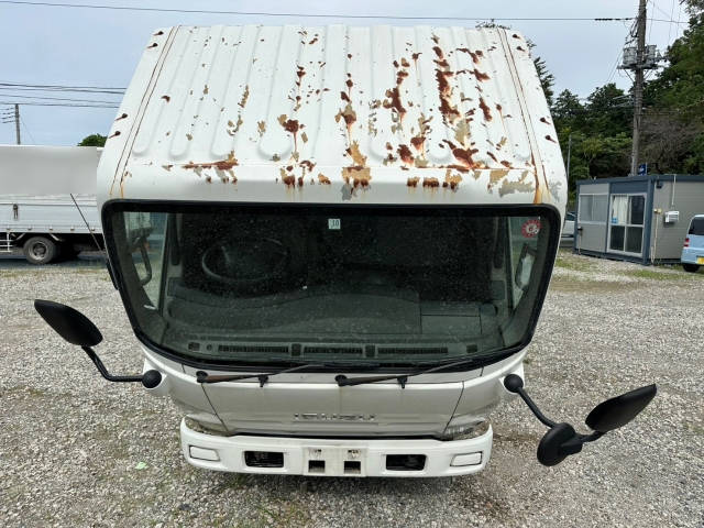 いすゞエルフ冷凍車（冷蔵車）小型（2t・3t）[写真05]