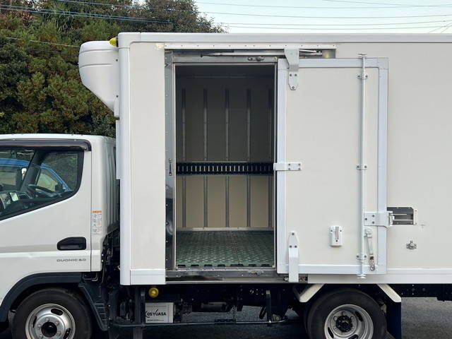 三菱ふそうキャンター冷凍車（冷蔵車）小型（2t・3t）[写真15]