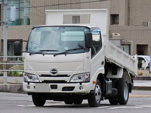 日野デュトロダンプ小型（2t・3t）[写真01]