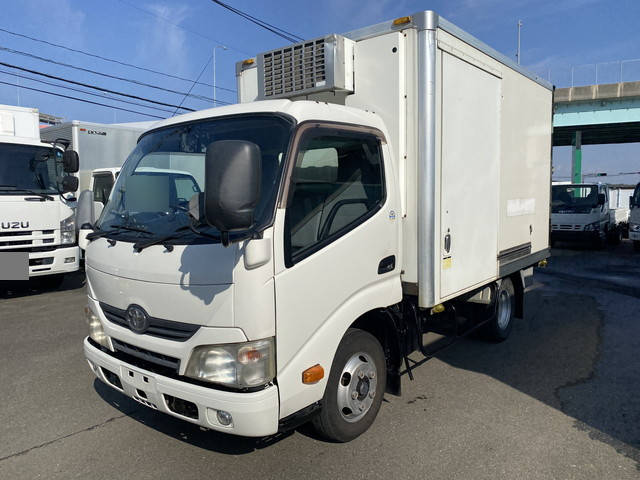 トヨタその他の車種冷凍車（冷蔵車）小型（2t・3t）[写真03]