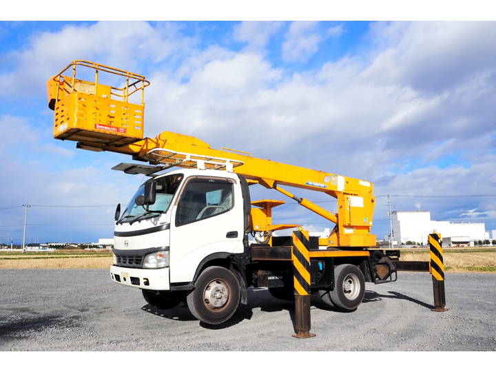 日野デュトロ高所作業車小型（2t・3t）[写真03]