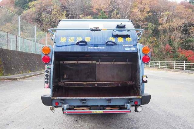 日野デュトロパッカー車（塵芥車）小型（2t・3t）[写真08]